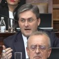 Nikola Selaković usred Skupštine izjavio je: Možete da me povučete za taj Generalštab