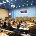 Dodikov sin odgovorio opoziciji, tvrdi da je RS daleko ispod proseka zaduženih zemalja