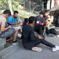 Na Vlasini pronađena 32 migranta iz Avganistana, krijumčari pobegli