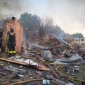 (Video) Tela devojčica izvučena iz ruševina Brutalni napadi bombama usred noći na Sumsku oblast i Kramatorsk, Rusi gađali i…