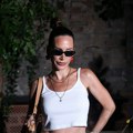 "Prvi red na koncertu čuvam za tatu, mama će morati da čeka" Nikolija i Relja odvojeno stigli na događaj, pevačica otkrila…