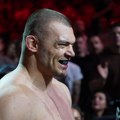 Darko Stošić šampionsku pobedu na FNC 33 posvetio posebnoj osobi: "Imam čekiće u rukama da ti pomerim mozak"
