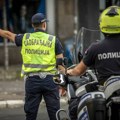 Težak sudar u Beogradu! Motociklista udario u trolejbus: Od siline se odbio, pa naleteo i na automobil
