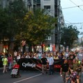 Održan 20. Protest u organizaciji dela opozicije: Učesnici prošetali do zgrade RTS, gde su im se obratili govornici