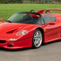 Na prodaju Ferrari F50 koji je nekada pripadao Rodu Stjuartu