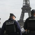 Francuska usvojila sporni zakon o migracijama: Makronove pristalice nezadovoljne, ministri prete ostavkama?