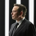 Pekarski dug Elona Muska
