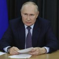 Putin: Ukrajina napadima na pogranične regione želi da poremeti izborni proces