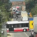 Udes na gvozdenom mostu preko Južne Morave između Vlasotinca i Leskovca, saobraćaj zatvoren (video)
