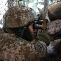 U napadu ukrajinskih dronova u Hersonskoj oblasti poginulo sedam osoba