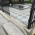 DOLIJAO Uhapšen lopov koji je sa groblja u Leskovcu krao aluminijumske ograde i kapije