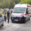 (Foto) poznato stanje troje povređenih u udesu na putu Čačak: - guča Težak sudar dva vozila: Saobraćaj bio obustavljen!