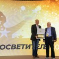 Počast životu posvećenom znanju "Profesor Ivan Ivić (90) stvorio je 'vojsku' prosvetitelja, a njegove ideje su pretekle…