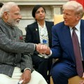 SAD i Indija postigle trgovinski sporazum Tramp: "Modi pristao da Indija prestane sa kupovinom ruske nafte"