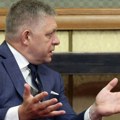 Фицов ултиматум Зеленском: Без руске нафте - нема струје из Словачке