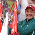Ispaka u kvalifikacijama i osvojila titulu: Dona Vekić podigla trofej u Londonu