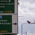 Oluja posle toplotnog talasa – više od 700 letova kasni na londonskim aerodromima
