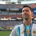 Leo Mesi gledao navijače i plakao posle finala Mundijala, Argentinac utučen zbog poraza, da li je ovo „kraj“?
