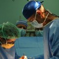 Podvig srpskih doktora! Lekari iz devojke (22) izvadili tumor težak 25 kilograma i spasili joj život: "Došla je sa jakim…