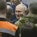 Putin: Ruske porodice moraju da imaju najmanje dvoje dece