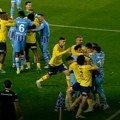 Igrači Trabzona i Fenera se tukli na dve „gomile“ (VIDEO)