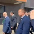 Kurti pobegao od novinara: Premijer lažne države izbegava da odgovori na ovo pitanje video