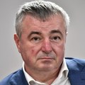 „Vi ste jedna vrsta slobodnih očiju“: Bajatović večeras gost Sputnjika