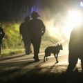 Muškarac ubio i pojeo dva pauna zbog spora sa komšinicom, preti da će presuditi ostalima po izlasku iz pritvora