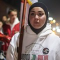 AP o maršu novopazarskih studenata: Oni nastoje da premoste višedecenijsku etničku podelu koja potiče iz ratova devedesetih…