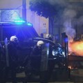 "Mirno je stajao na ulici, nije pravio incidente": Studenti objavili da je doktor sa Stomatološkog fakulteta priveden nakon…