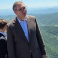 "Doneli ste ogromnu radost Srbiji": Aleksandar Vučić čestitao Mačkoviću i Pimenovu na osvojenoj zlatnoj medalji u veslanju