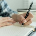 Danas se obeležava Svetski dan levorukih ljudi: Ovo su zanimljive činjenice koje ih čine posebnim