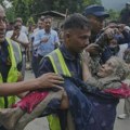 Ljudi iz više od 30 zemalja nestali u bujičnim poplavama u Nepalu i Kini, jedan i iz Srbije