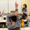 Vlada Francuske obećala da će iskoreniti nasilje u školama