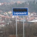 Srpski otpor protiv kurtijeve tiranije: Precrtani albanski nazivi mesta na severu KiM (foto)