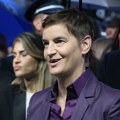 Brnabić: Vučić svaki dan najlepše ispumpava blokadere jer ne govori ružne reči