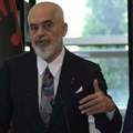 Zove se Diela i nosi nošnju: Šta će biti zadatak prve AI "ministarke" imenovane u Albaniji?
