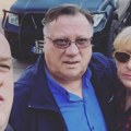 Bolno obraćanje sina halida bešlića Ocu dao javno obećanje: "Voleo bih, ali nemam snage za to"