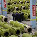 Lider Severne Koreje Kim Džong Un nadgledao vežbu lansiranja krstarećih raketa