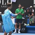 Novak bio pred ubedljivim porazom, a onda je Muzeti predao meč četvrtfinala AO