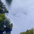 Dvojica muškaraca nestala u blizini veštačkog jezera Barje kod Leskovca: Policija i spasioci na terenu