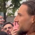 Gudelj izleteo na vrata autobusa, pa se obratio navijačima: "Gospodo, nemoguće je da ovaj klub ispadne"
