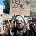 Protesti u Ukrajini zbog smene ministra odbrane: Demonstranti zahtevaju da Fedorov ostane