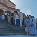 Nišlije slave Veliku Gospojinu, hramovi ispunjeni do posledjegeg mesta