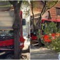Autobus sleteo s puta kod Niša, otkriveno stanje povređenih: šest putnika odmah prevezeno u bolnicu, među njima i dva dečaka…