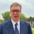 Vučić: Penzioneri zaslužili novac koji dobijaju, radom i mirom moramo da čuvamo Srbiju