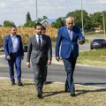 Ministar Tomislav Momirović i gradonačelnik Subotice Stevan Bakić oštro osudili vandalizam na Bikovačkoj petlji i Paliću