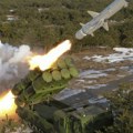 Rat u Ukrajini: F-16 stigao u delovima? Rusi "skinuli rukavice" - Novi raketni napad; Poljski ministar - Rusi testirali našu…