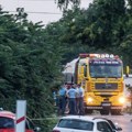 Pet osoba poginulo u sudaru voza i autobusa u Slovačkoj - gori lokomotiva