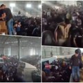 Ovako izgleda kada gladni ljudi upadnu u skladište hrane! Čuli se pucnji, ima mrtvih, zastrašujuće scene iz Gaze, hamas…